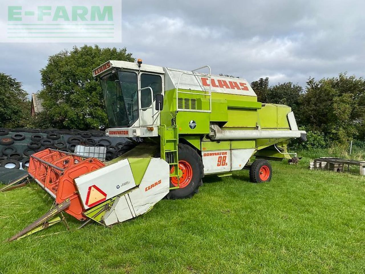 CLAAS dominator 98s - Зърнокомбайн: снимка 1 CLAAS dominator 98s - Зърнокомбайн: снимка 1