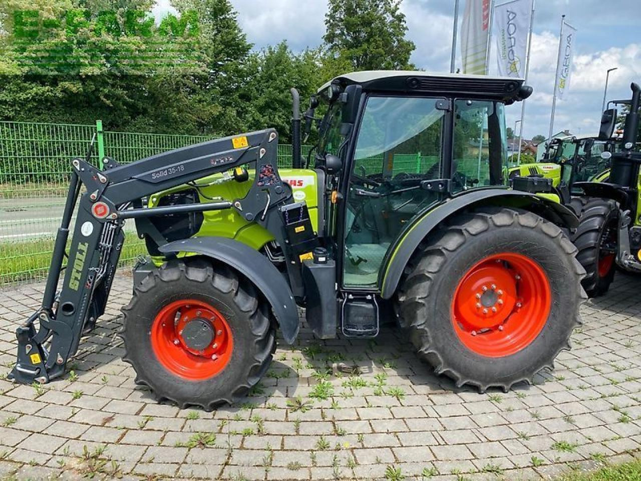 CLAAS elios 210 basic - Трактор: снимка 2 CLAAS elios 210 basic - Трактор: снимка 2