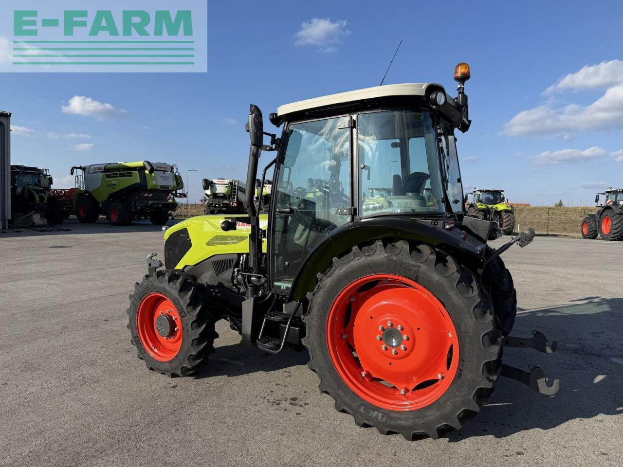 CLAAS elios 320 - Трактор: снимка 3 CLAAS elios 320 - Трактор: снимка 3