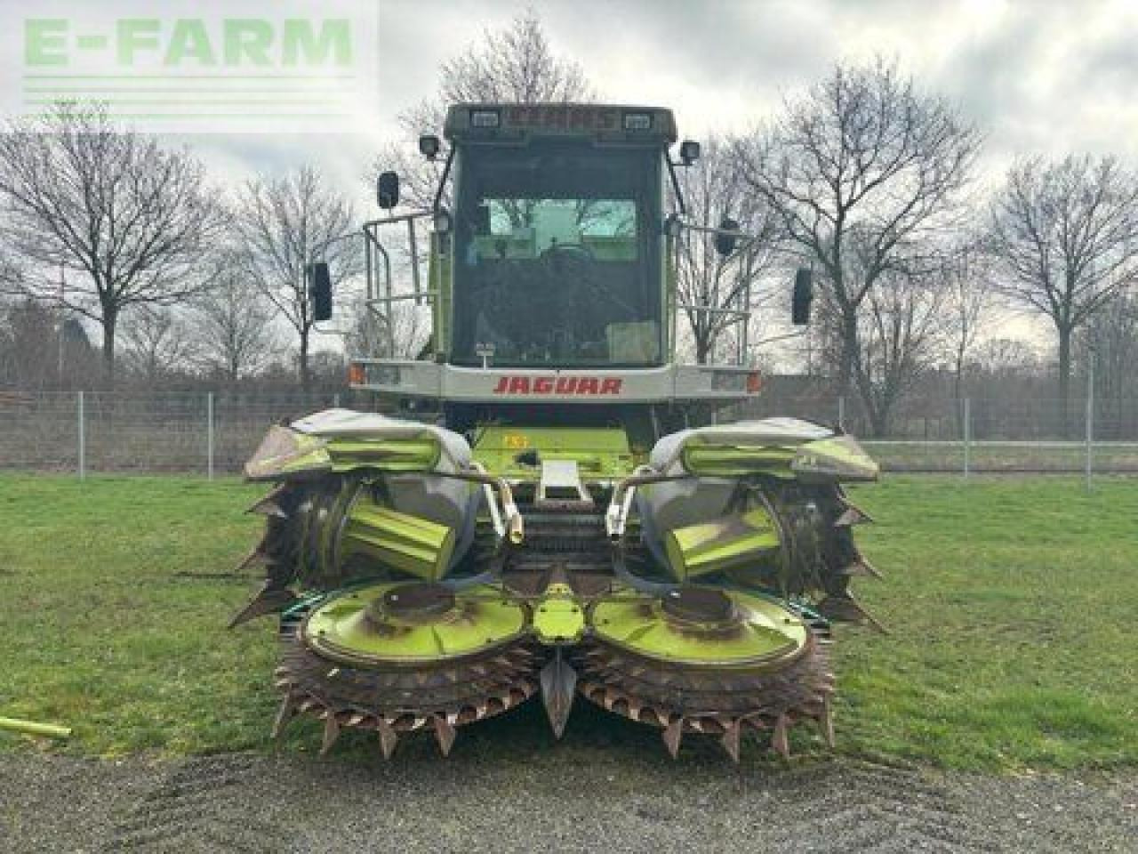 CLAAS jaguar 880 field shuttle, orbis 450 ts, raupe - Силажокомбайн: снимка 4 CLAAS jaguar 880 field shuttle, orbis 450 ts, raupe - Силажокомбайн: снимка 4