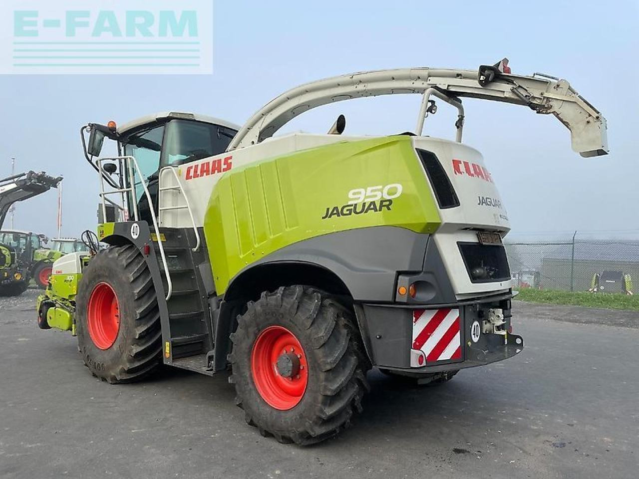 CLAAS jaguar 950 497 allrad mit pick-up - Силажокомбайн: снимка 1 CLAAS jaguar 950 497 allrad mit pick-up - Силажокомбайн: снимка 1