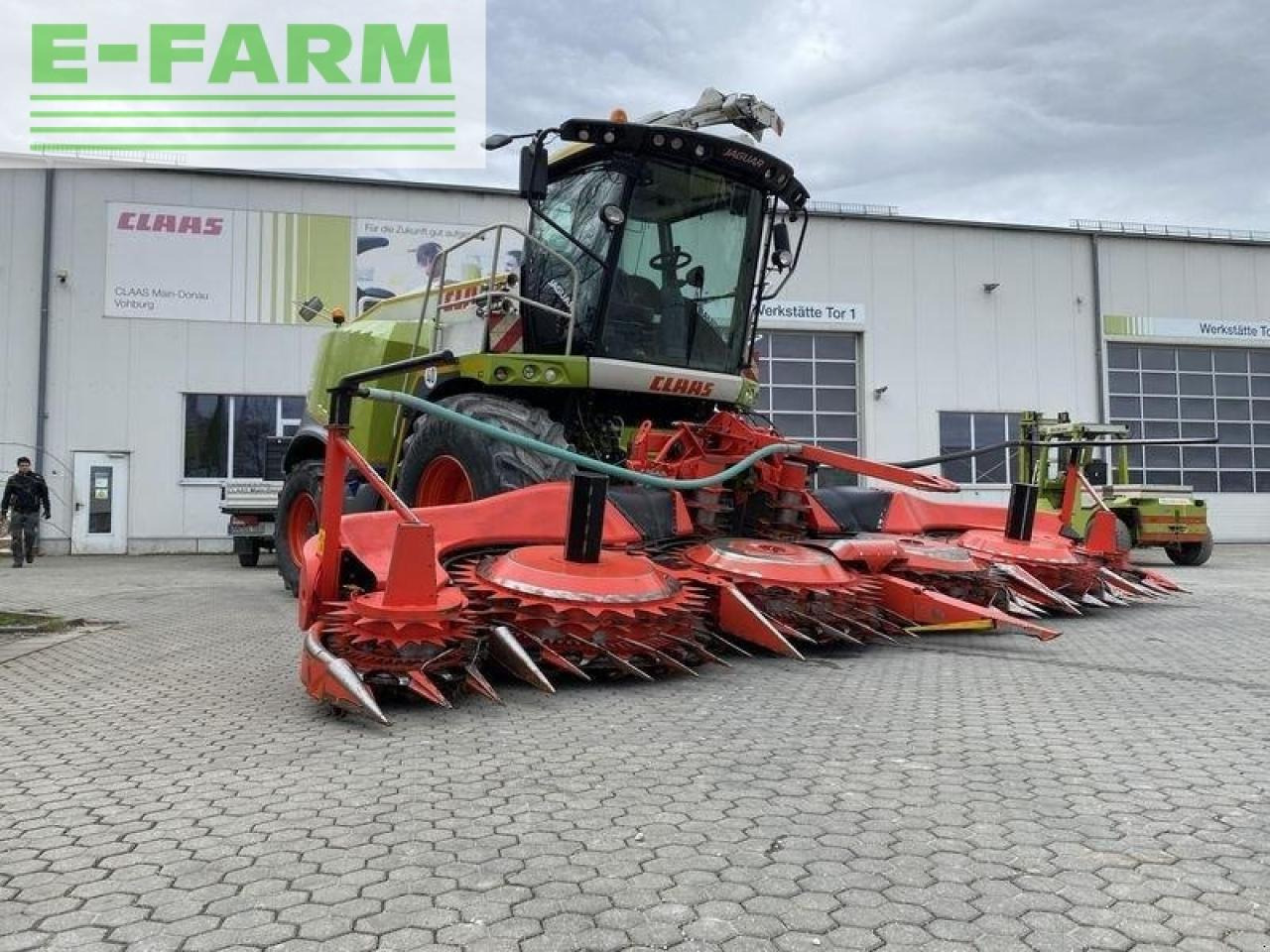 CLAAS jaguar 950 t4f+kemper 475 - Силажокомбайн: снимка 2 CLAAS jaguar 950 t4f+kemper 475 - Силажокомбайн: снимка 2
