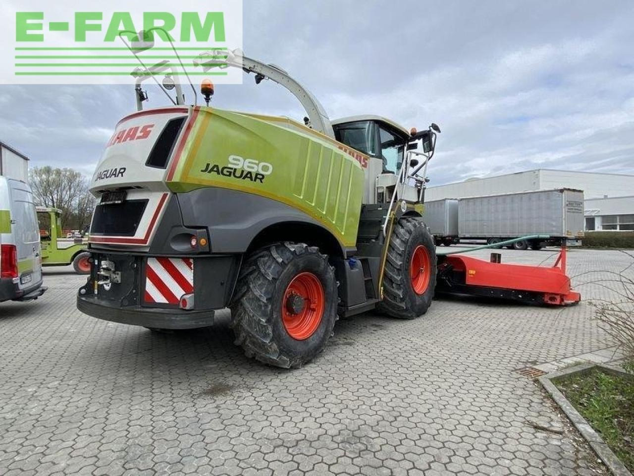 CLAAS jaguar 950 t4f+kemper 475 - Силажокомбайн: снимка 3 CLAAS jaguar 950 t4f+kemper 475 - Силажокомбайн: снимка 3
