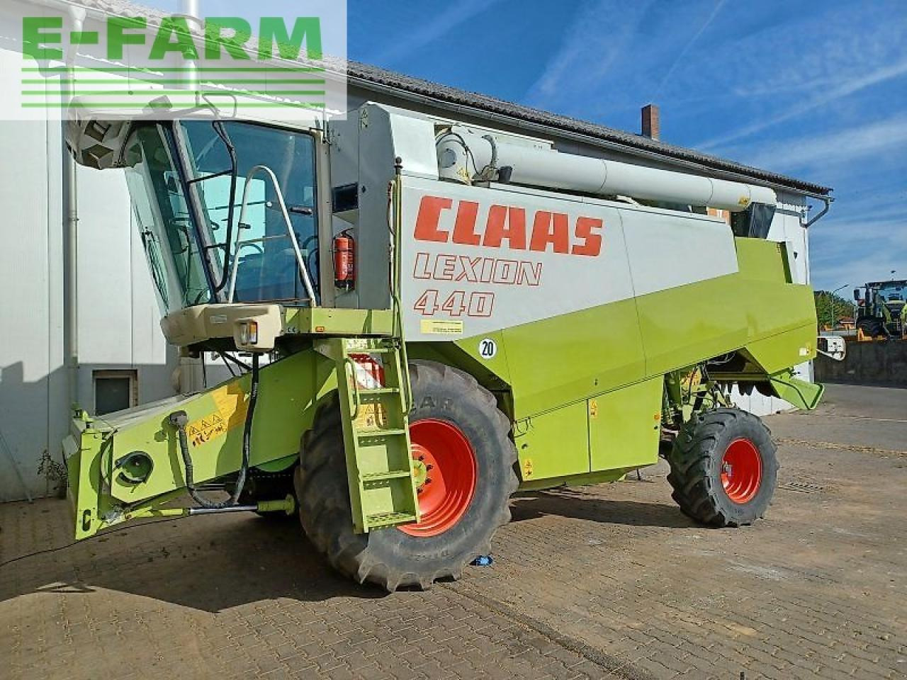 CLAAS lexion 440 - Зърнокомбайн: снимка 1 CLAAS lexion 440 - Зърнокомбайн: снимка 1