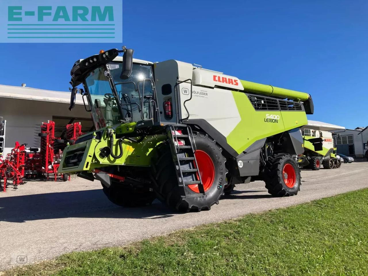 CLAAS lexion 5400 - Зърнокомбайн: снимка 1 CLAAS lexion 5400 - Зърнокомбайн: снимка 1