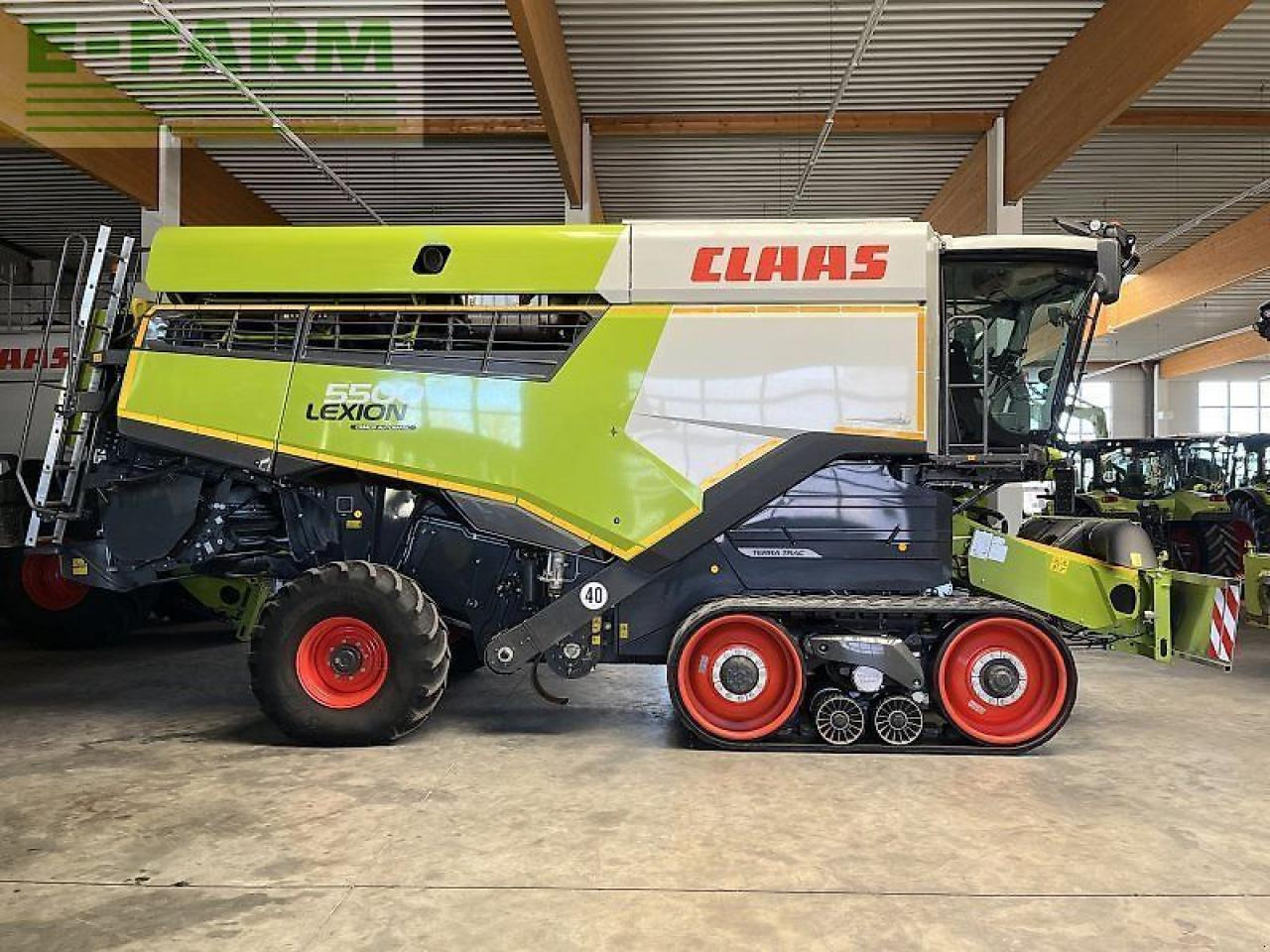 CLAAS lexion 5500 tt preis reduziert !!! - Зърнокомбайн: снимка 2 CLAAS lexion 5500 tt preis reduziert !!! - Зърнокомбайн: снимка 2