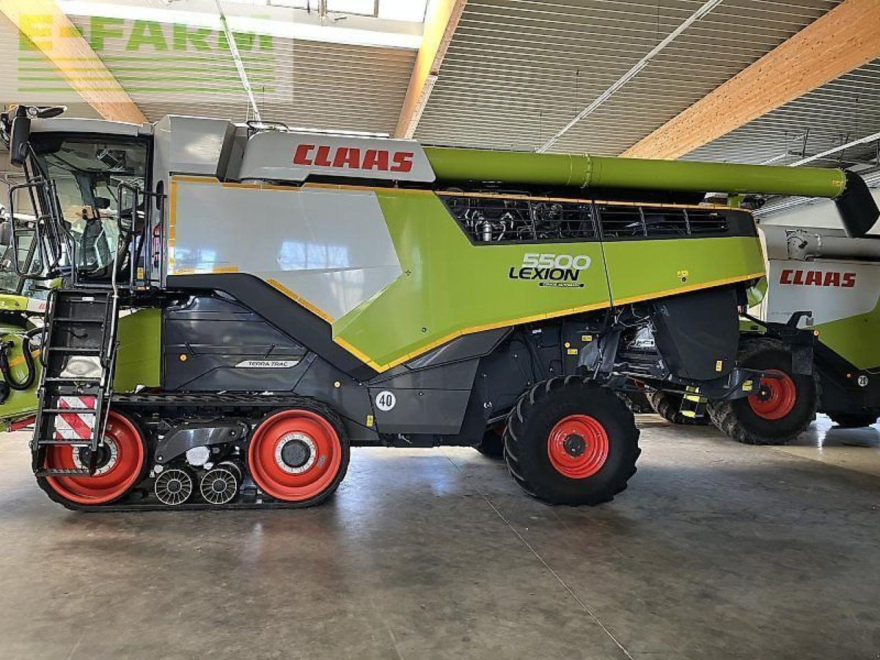CLAAS lexion 5500 tt preis reduziert !!! - Зърнокомбайн: снимка 1 CLAAS lexion 5500 tt preis reduziert !!! - Зърнокомбайн: снимка 1