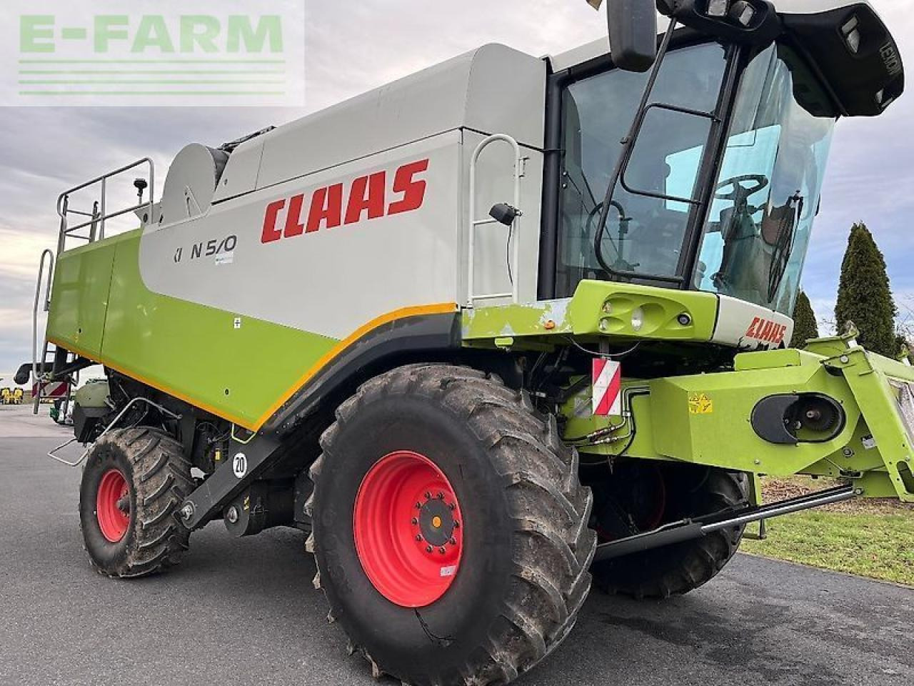 CLAAS lexion 570 - Зърнокомбайн: снимка 2 CLAAS lexion 570 - Зърнокомбайн: снимка 2