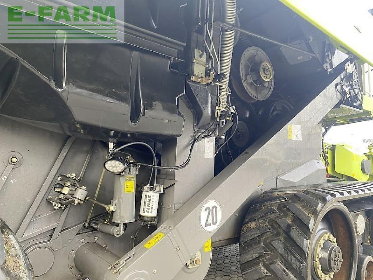 CLAAS lexion 570 tt mit v900+tw - Зърнокомбайн: снимка 5 CLAAS lexion 570 tt mit v900+tw - Зърнокомбайн: снимка 5