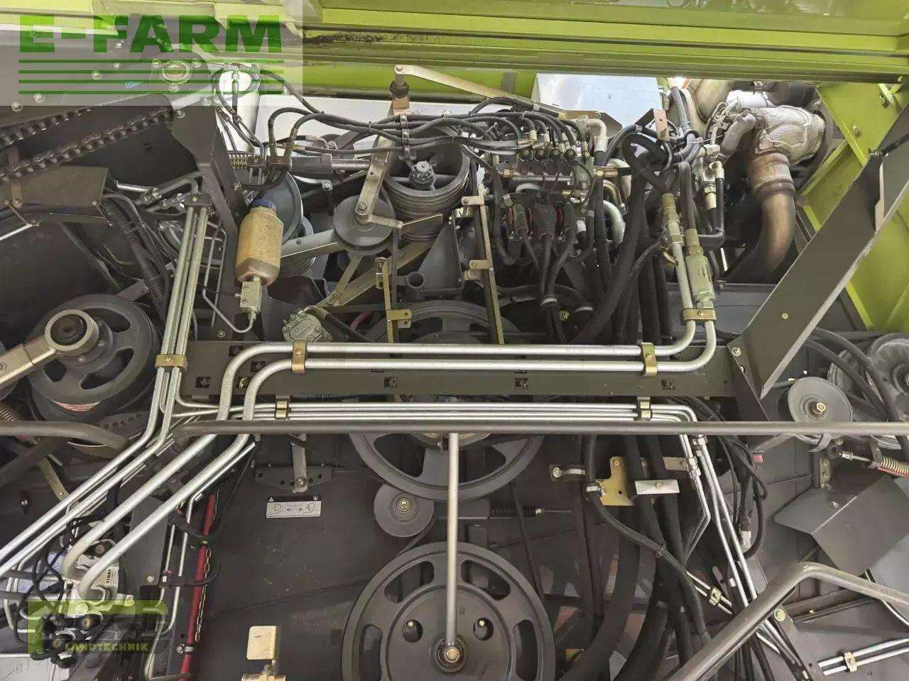 Зърнокомбайн CLAAS lexion 630 montana t4: снимка 19 Зърнокомбайн CLAAS lexion 630 montana t4: снимка 19