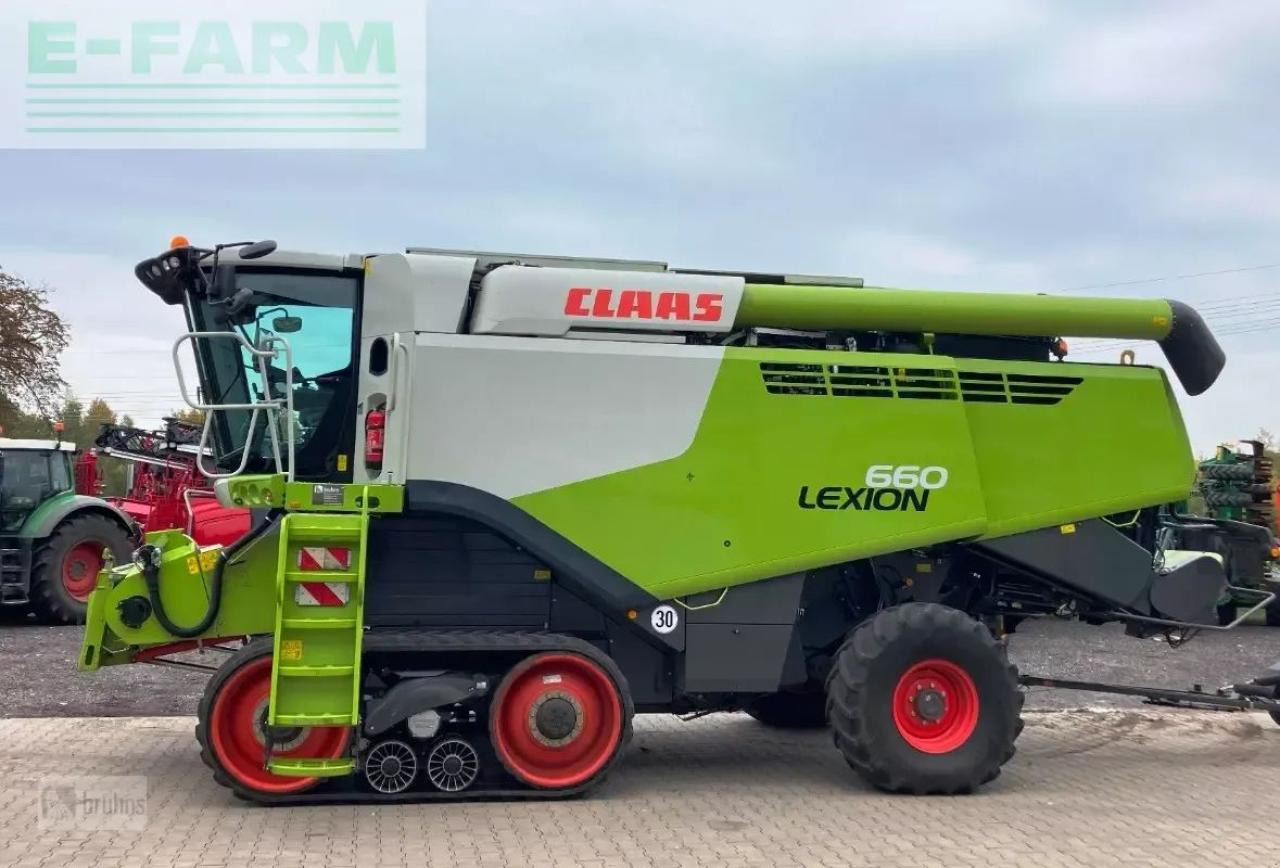 CLAAS lexion 660 tt mit vario 930 - Зърнокомбайн: снимка 4 CLAAS lexion 660 tt mit vario 930 - Зърнокомбайн: снимка 4