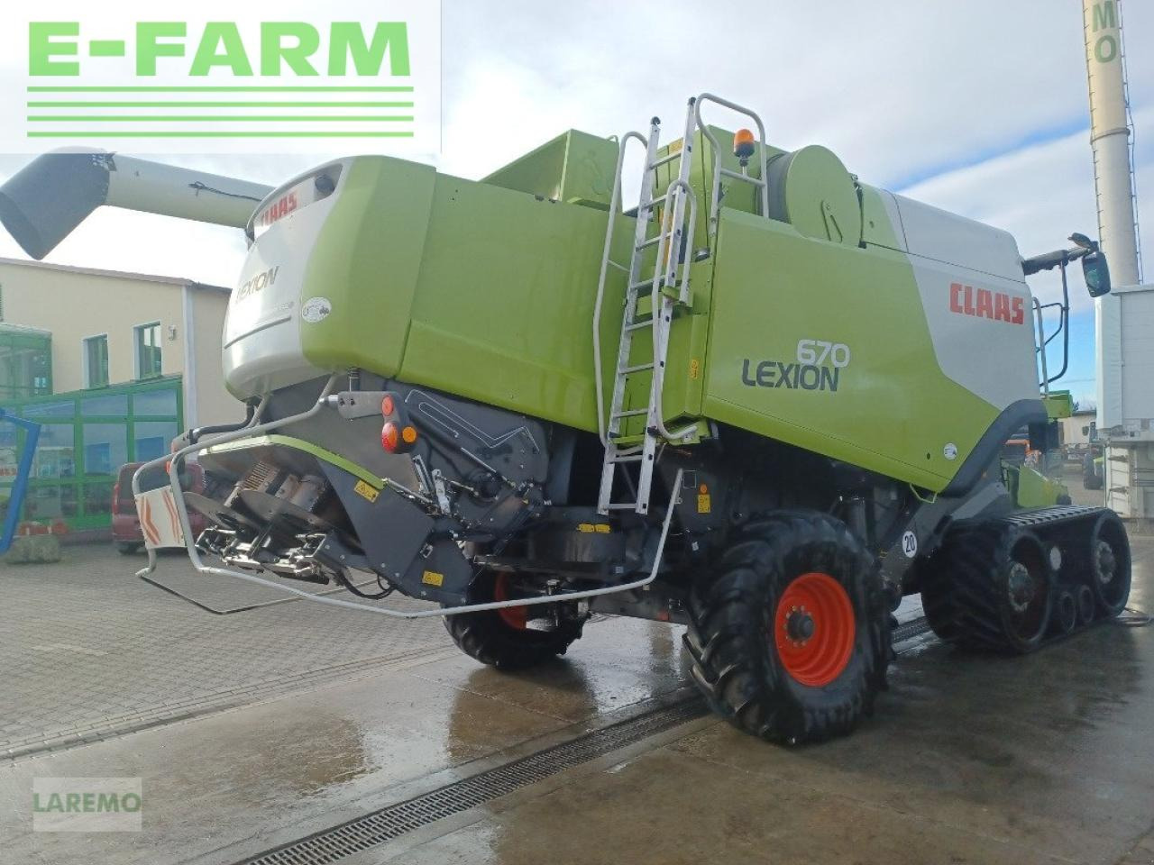 CLAAS lexion 670 tt terratrac v 900 - Зърнокомбайн: снимка 3 CLAAS lexion 670 tt terratrac v 900 - Зърнокомбайн: снимка 3