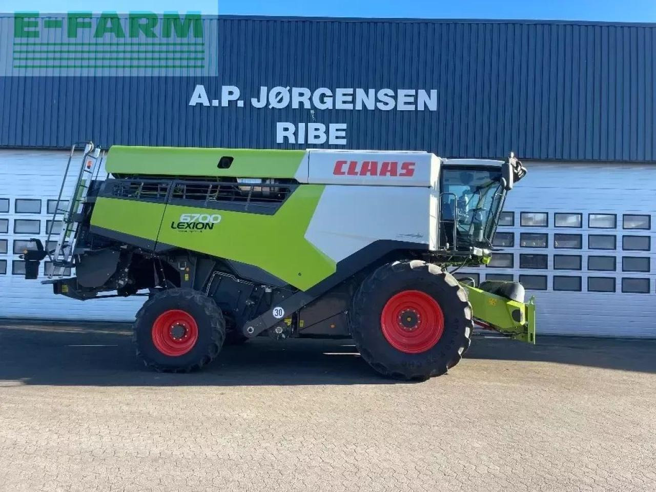 CLAAS lexion 6700 - Зърнокомбайн: снимка 1 CLAAS lexion 6700 - Зърнокомбайн: снимка 1