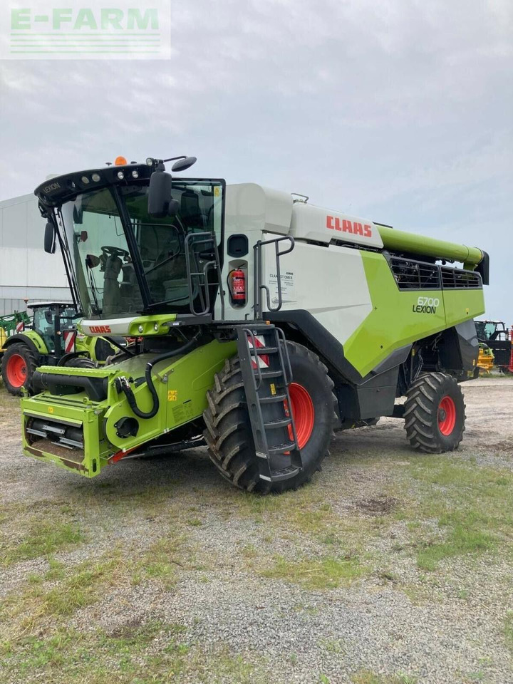 CLAAS lexion 6700 business - Зърнокомбайн: снимка 1 CLAAS lexion 6700 business - Зърнокомбайн: снимка 1