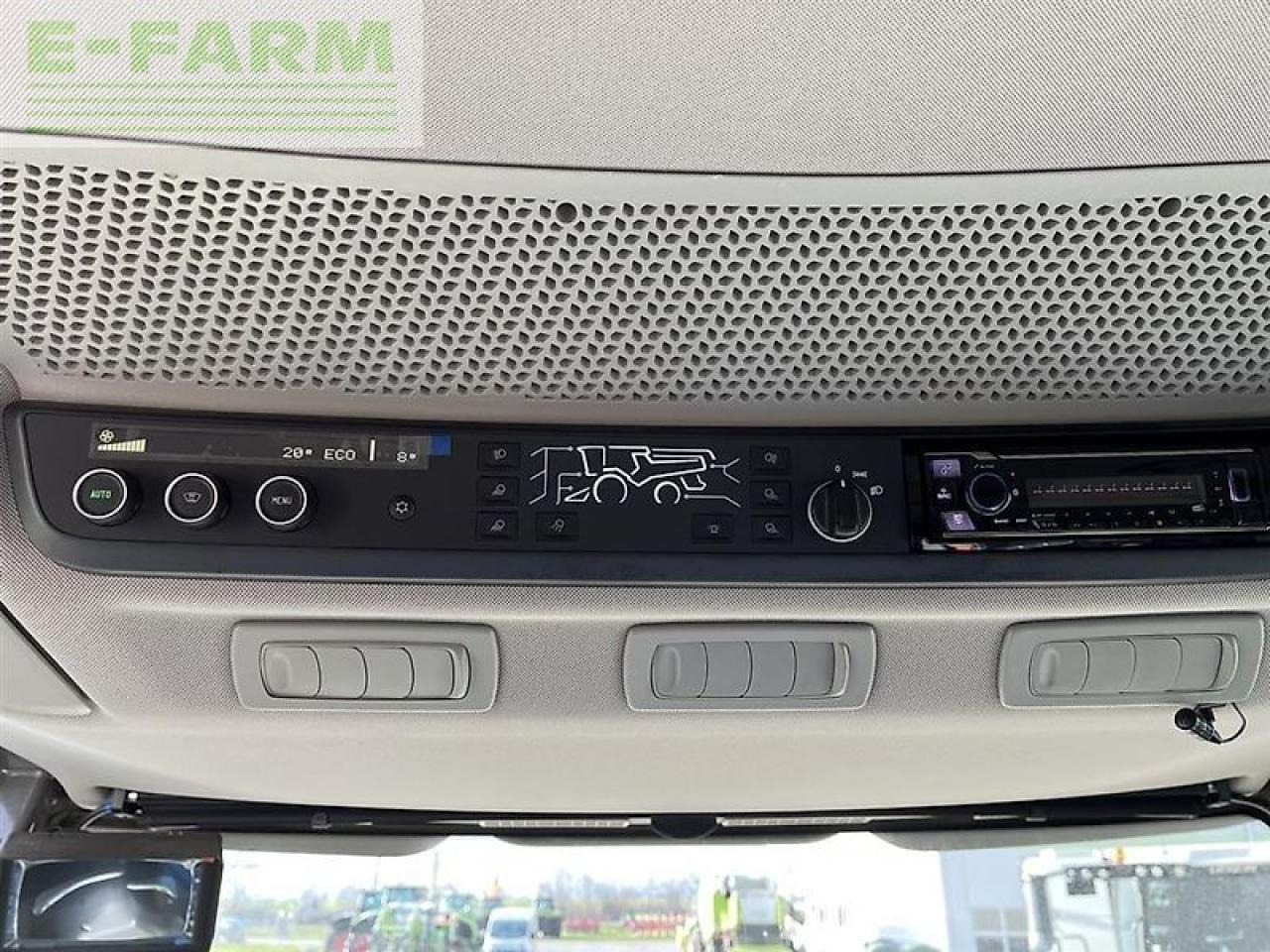 Зърнокомбайн CLAAS lexion 8700 tt: снимка 14 Зърнокомбайн CLAAS lexion 8700 tt: снимка 14