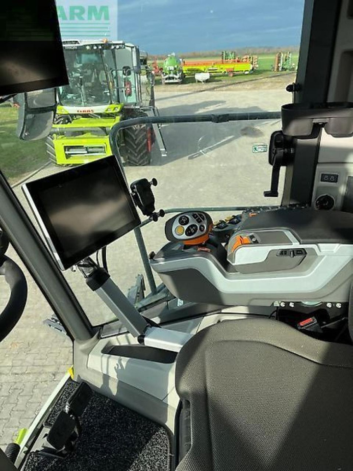 Зърнокомбайн CLAAS lexion 8700 tt: снимка 11 Зърнокомбайн CLAAS lexion 8700 tt: снимка 11