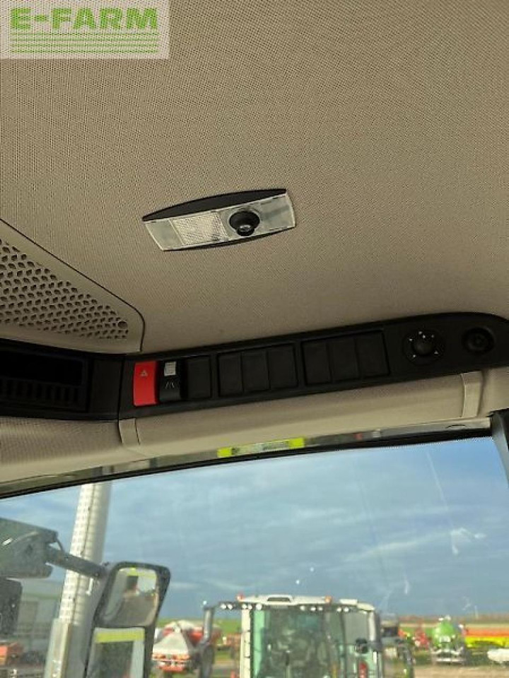 Зърнокомбайн CLAAS lexion 8700 tt: снимка 16 Зърнокомбайн CLAAS lexion 8700 tt: снимка 16