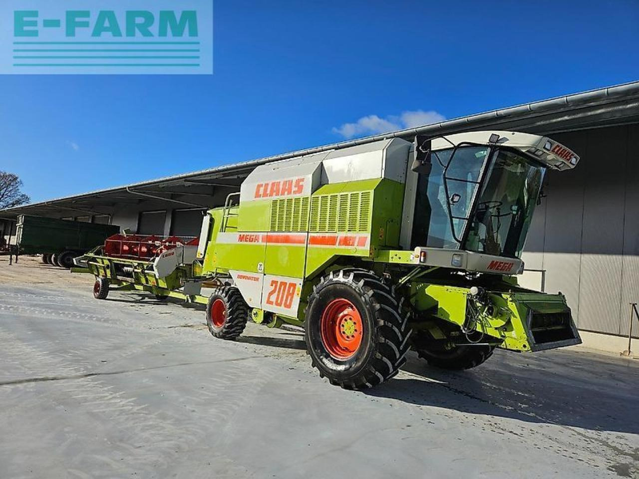 CLAAS mega 208 "gepflegte maschine" inzahlungnahme möglich - Зърнокомбайн: снимка 5 CLAAS mega 208 "gepflegte maschine" inzahlungnahme möglich - Зърнокомбайн: снимка 5