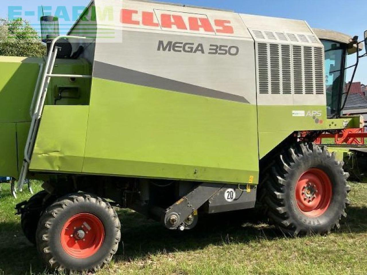 CLAAS mega 350 - Зърнокомбайн: снимка 2 CLAAS mega 350 - Зърнокомбайн: снимка 2