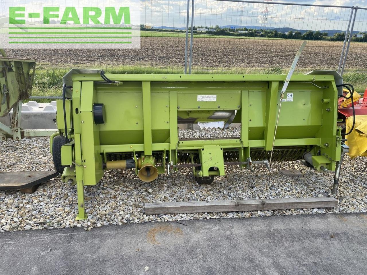 CLAAS pu 300 hd - Принадлежност за силажокомбайн: снимка 2 CLAAS pu 300 hd - Принадлежност за силажокомбайн: снимка 2