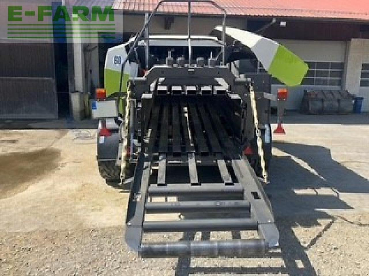 CLAAS quadrant 3200 - Сламопреса за квадратни бали: снимка 4 CLAAS quadrant 3200 - Сламопреса за квадратни бали: снимка 4