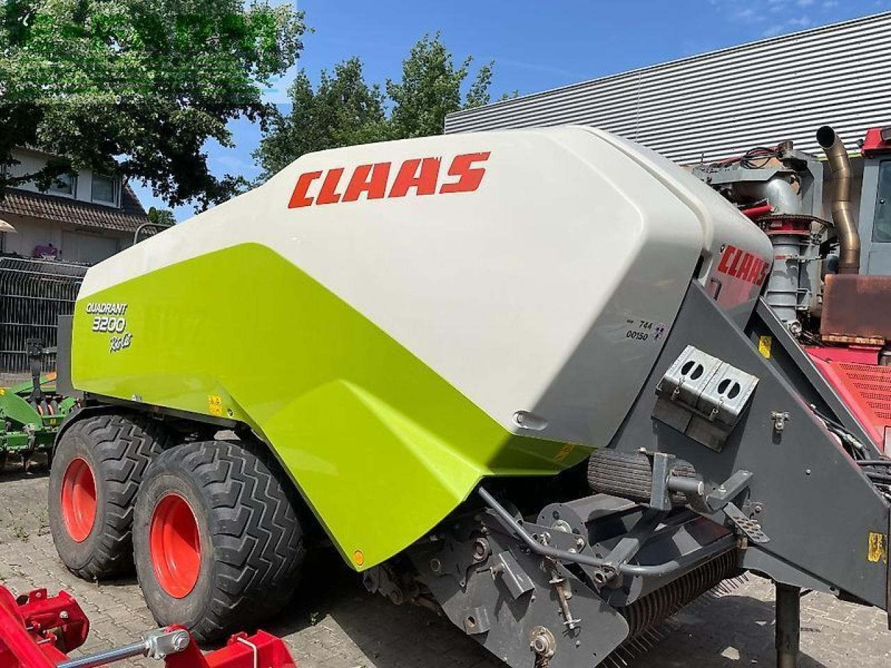 CLAAS quadrant 3200 roto cut - Сламопреса за квадратни бали: снимка 3 CLAAS quadrant 3200 roto cut - Сламопреса за квадратни бали: снимка 3