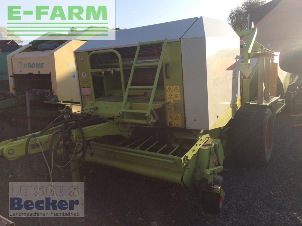 CLAAS rollant 255 rc uniwrap - Сламопреса за квадратни бали: снимка 1 CLAAS rollant 255 rc uniwrap - Сламопреса за квадратни бали: снимка 1