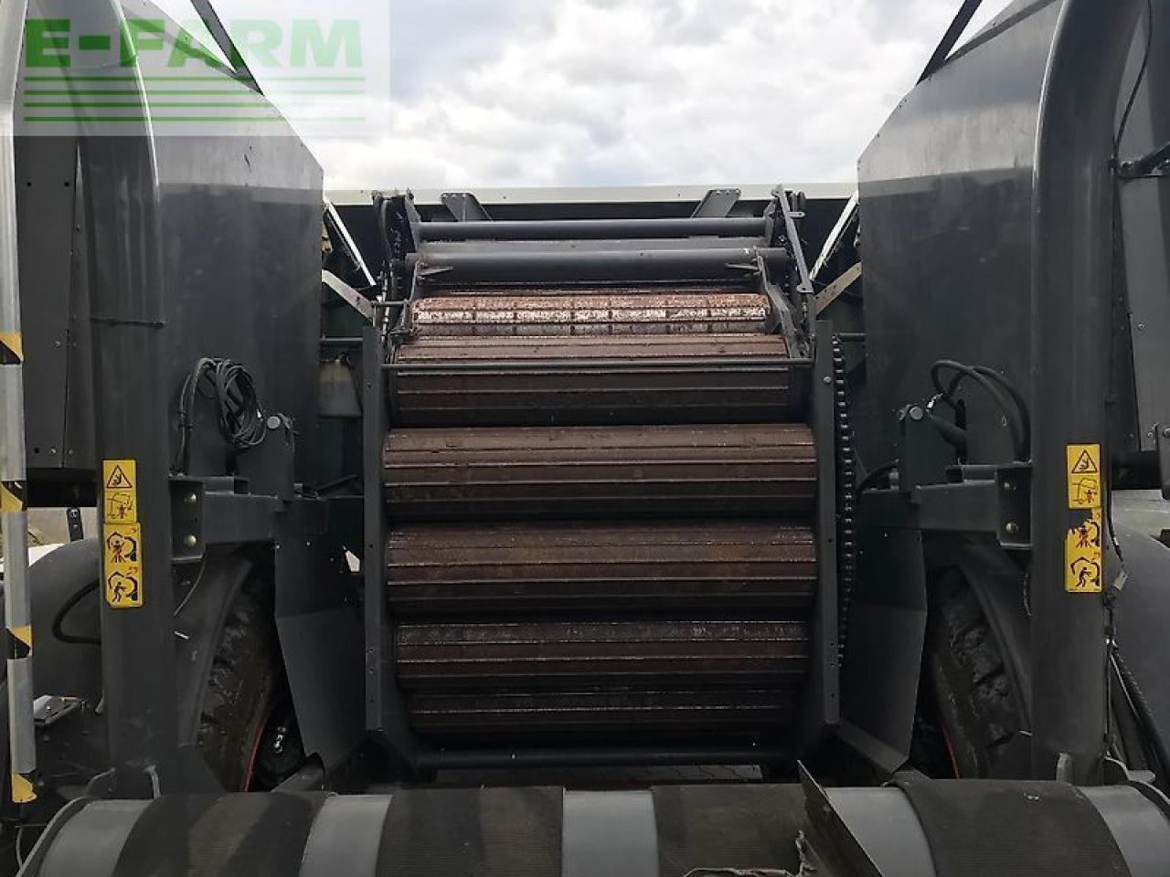 CLAAS rollant uniwrap 455 - Сламопреса за квадратни бали: снимка 5 CLAAS rollant uniwrap 455 - Сламопреса за квадратни бали: снимка 5