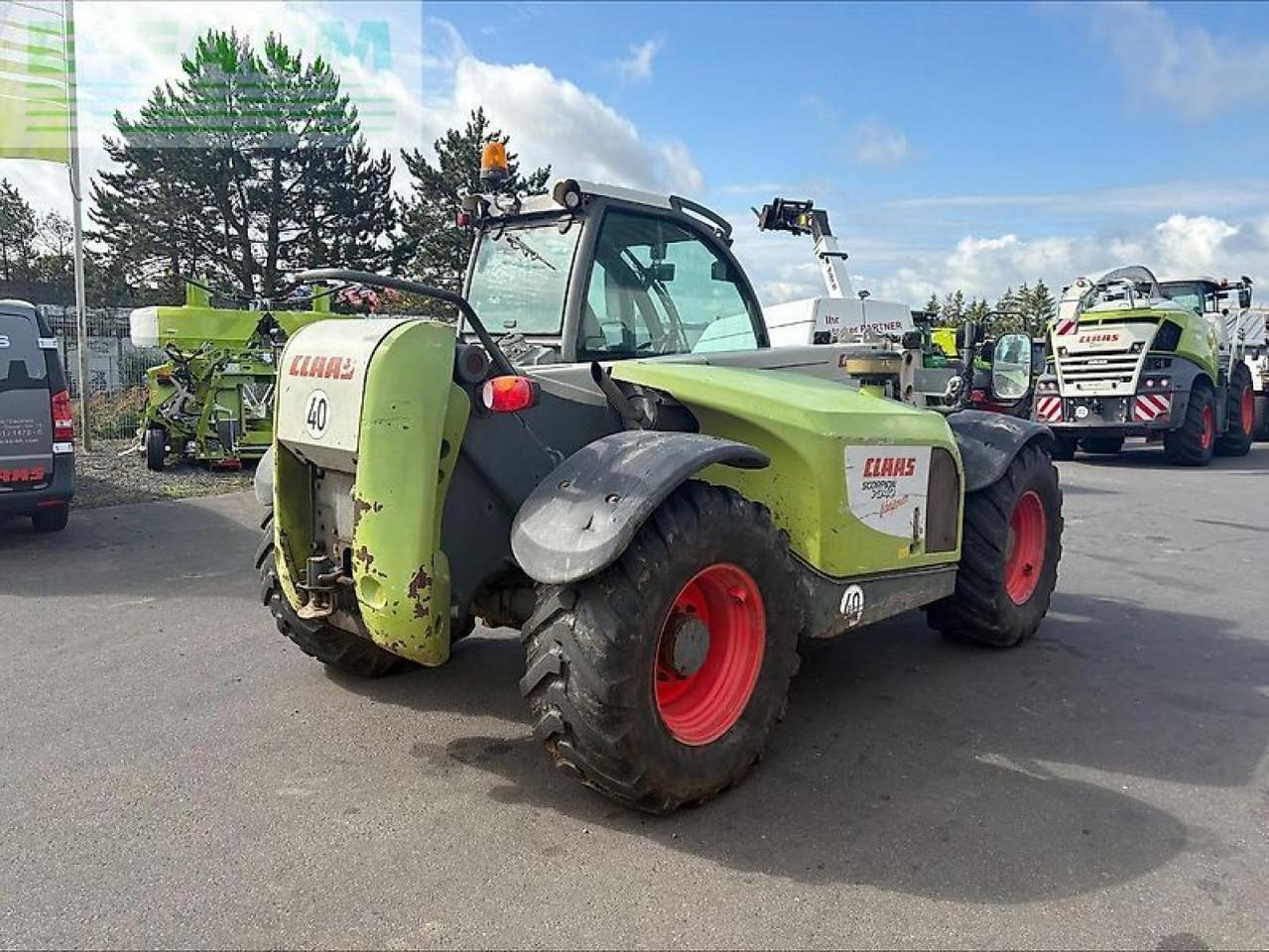 CLAAS scorpion 7040 - Телескопичен товарач: снимка 3 CLAAS scorpion 7040 - Телескопичен товарач: снимка 3