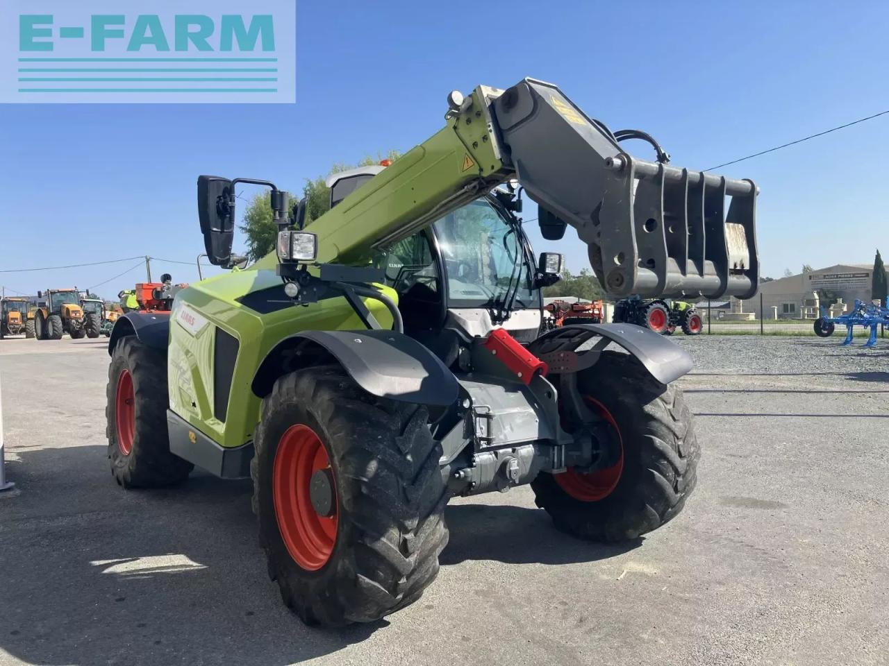 CLAAS scorpion 741 - Телескопичен товарач: снимка 4 CLAAS scorpion 741 - Телескопичен товарач: снимка 4