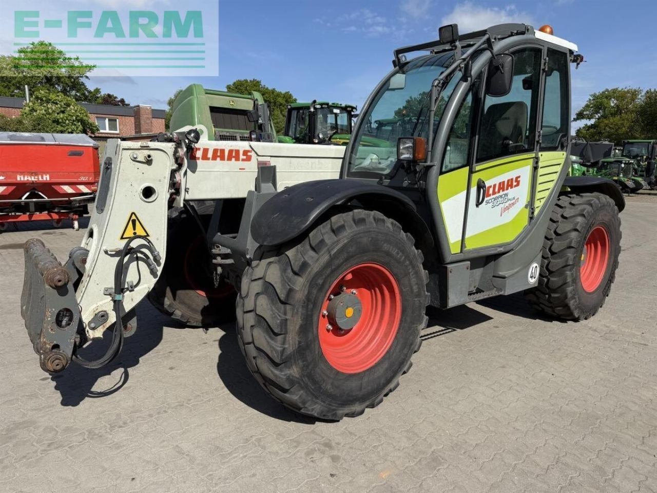 CLAAS scorpion 9040 vario plus - Телескопичен товарач: снимка 1 CLAAS scorpion 9040 vario plus - Телескопичен товарач: снимка 1