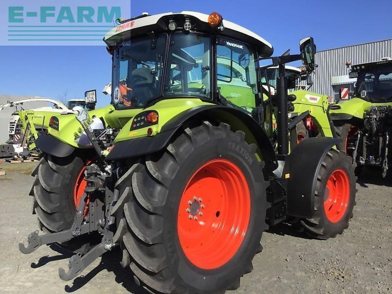 CLAAS traktor arion 470 cis+ - Трактор: снимка 3 CLAAS traktor arion 470 cis+ - Трактор: снимка 3