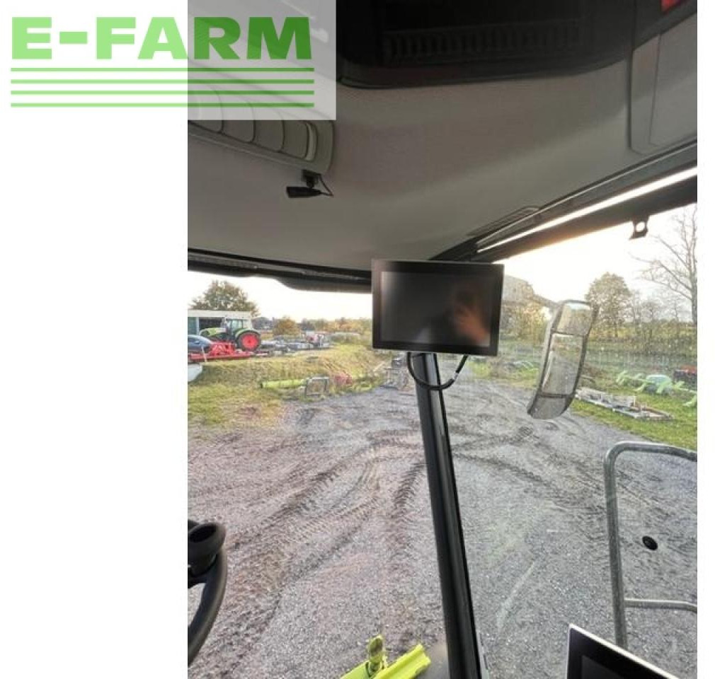 CLAAS trion 730tt - Зърнокомбайн: снимка 2 CLAAS trion 730tt - Зърнокомбайн: снимка 2