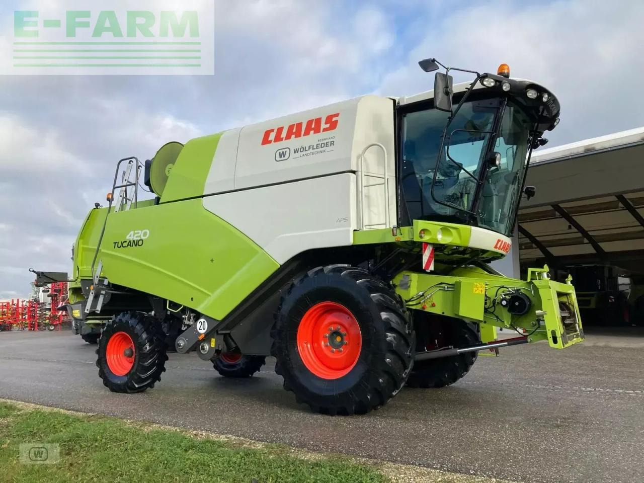 CLAAS tucano 420 - Зърнокомбайн: снимка 5 CLAAS tucano 420 - Зърнокомбайн: снимка 5