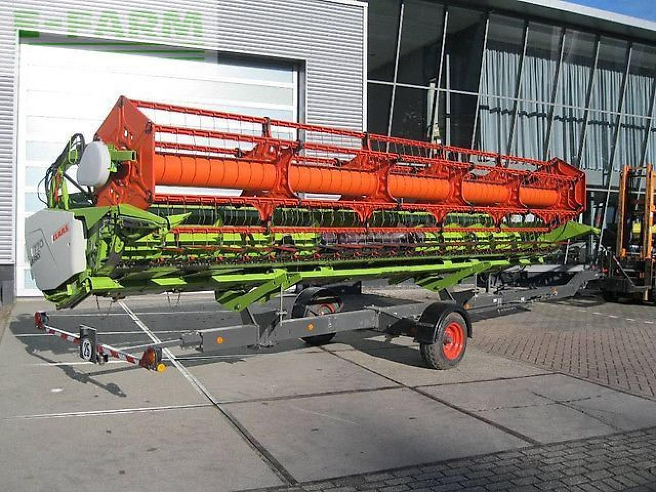 CLAAS v770 - Принадлежност за силажокомбайн: снимка 1 CLAAS v770 - Принадлежност за силажокомбайн: снимка 1