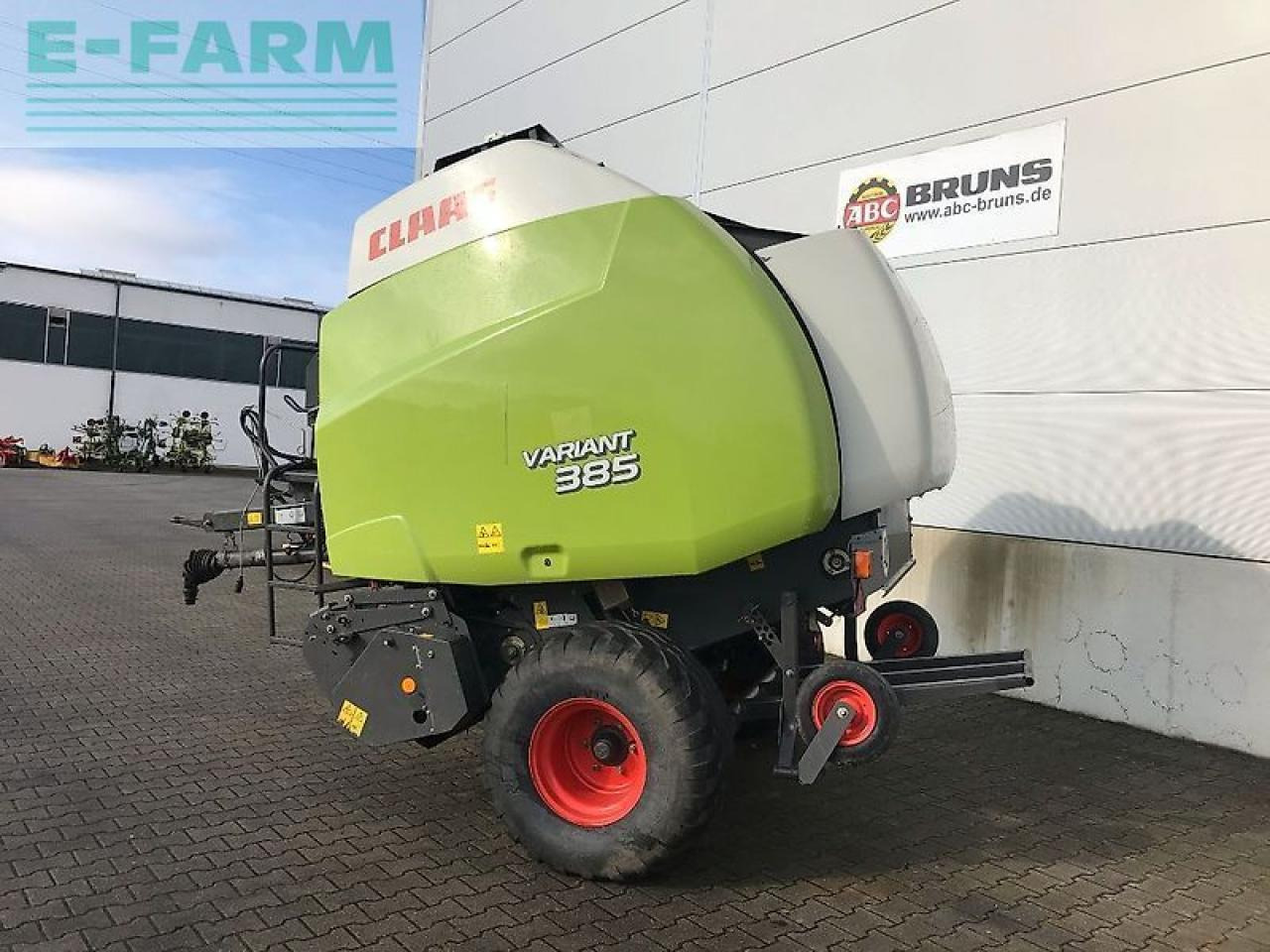 CLAAS variant 385 - Сламопреса за квадратни бали: снимка 2 CLAAS variant 385 - Сламопреса за квадратни бали: снимка 2