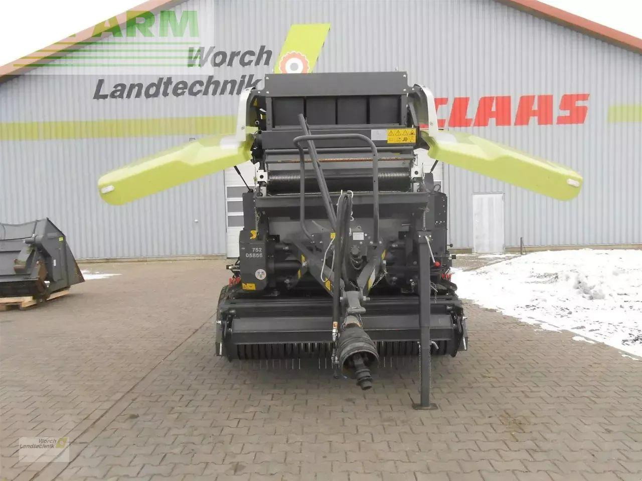 CLAAS variant 480 rc pro - Сламопреса за квадратни бали: снимка 2 CLAAS variant 480 rc pro - Сламопреса за квадратни бали: снимка 2