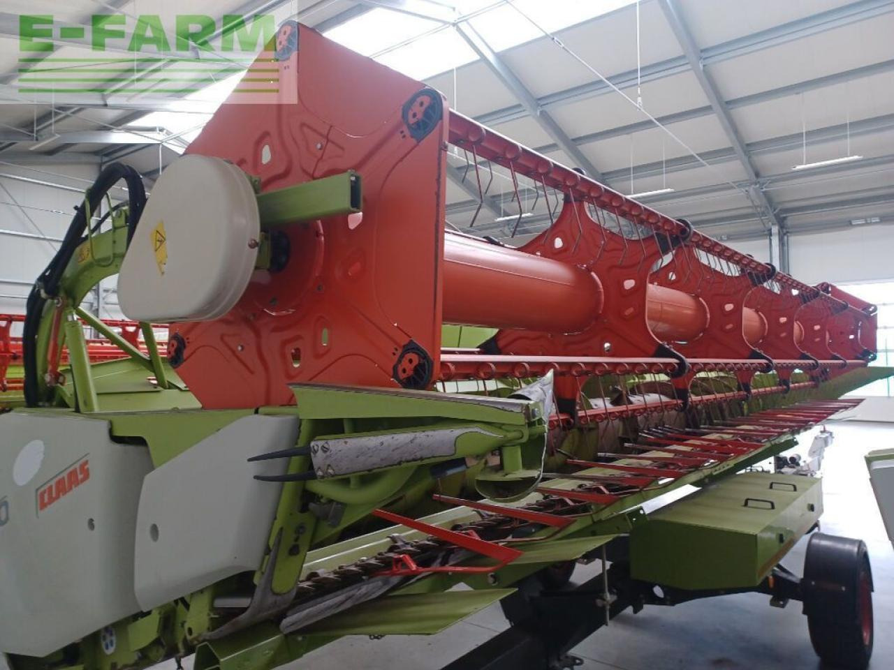 CLAAS vario schneidwerk v 770 - Принадлежност за силажокомбайн: снимка 4 CLAAS vario schneidwerk v 770 - Принадлежност за силажокомбайн: снимка 4