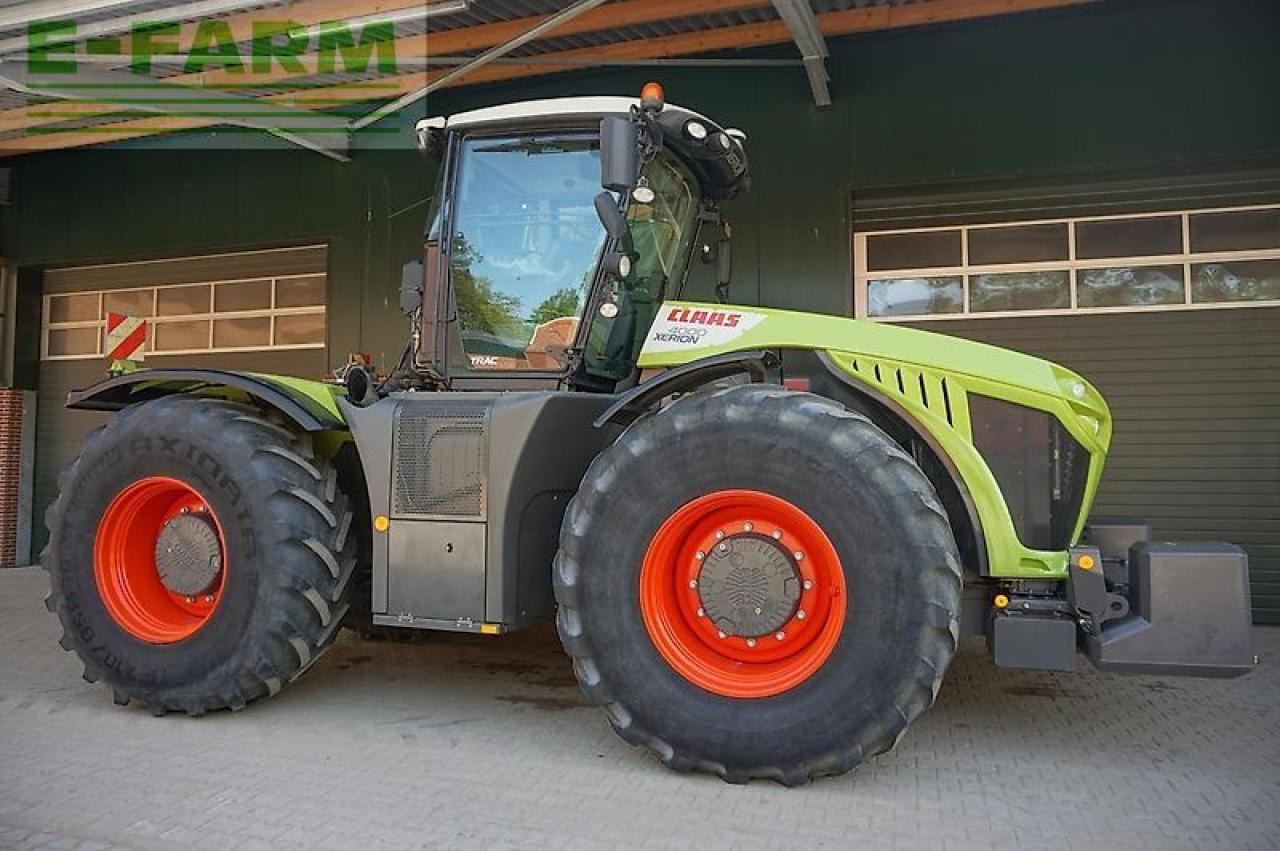 CLAAS xerion 4000 trac TRAC - Трактор: снимка 1 CLAAS xerion 4000 trac TRAC - Трактор: снимка 1