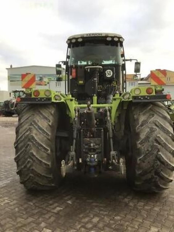CLAAS xerion 4000 trac vc TRAC VC - Трактор: снимка 5 CLAAS xerion 4000 trac vc TRAC VC - Трактор: снимка 5