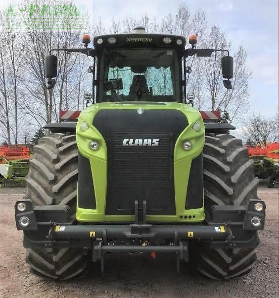CLAAS xerion 4200 trac TRAC - Трактор: снимка 2 CLAAS xerion 4200 trac TRAC - Трактор: снимка 2