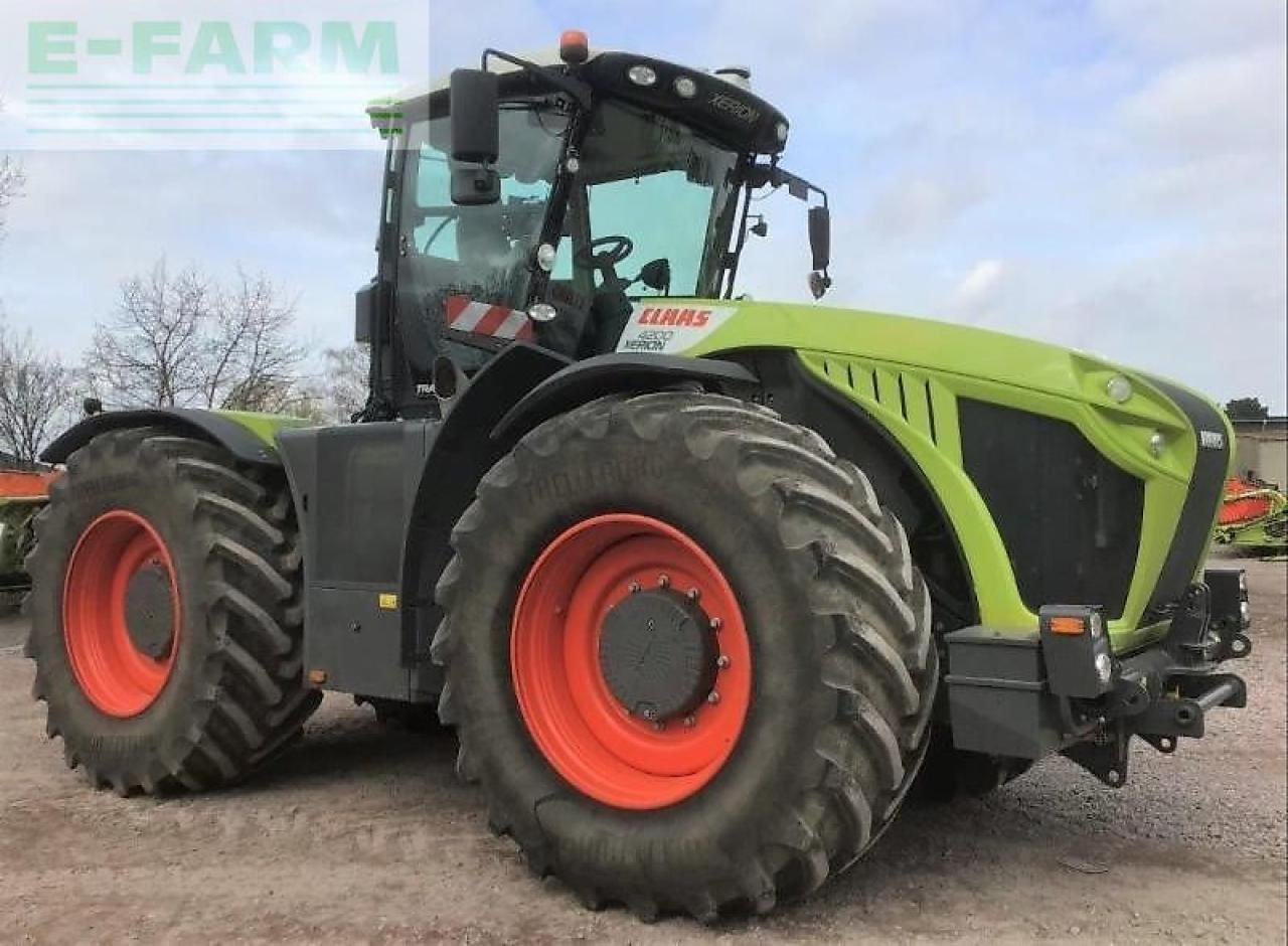 CLAAS xerion 4200 trac TRAC - Трактор: снимка 3 CLAAS xerion 4200 trac TRAC - Трактор: снимка 3