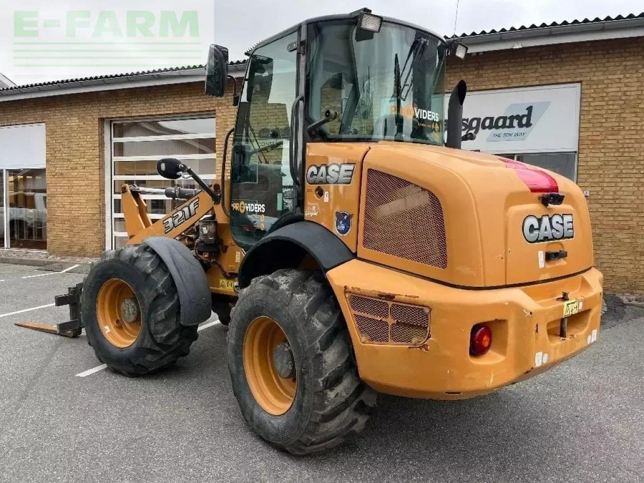 Case-IH 321 f - Мини багер: снимка 3 Case-IH 321 f - Мини багер: снимка 3