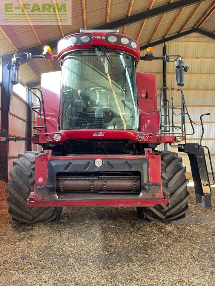 Case-IH 8010 - Зърнокомбайн: снимка 3 Case-IH 8010 - Зърнокомбайн: снимка 3