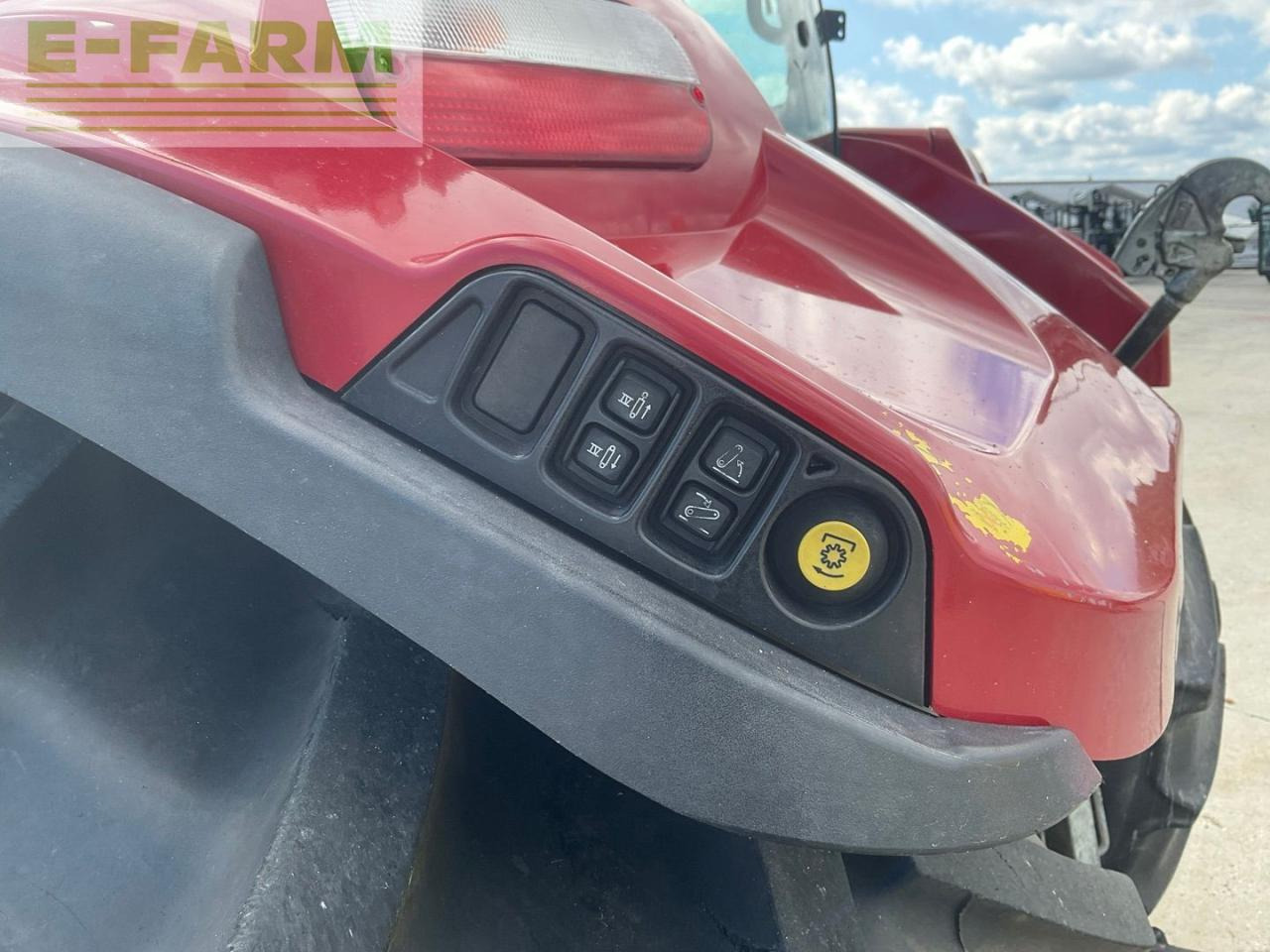Трактор Case-IH Luxxum 120: снимка 10