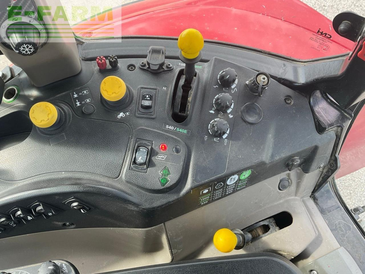 Трактор Case-IH Luxxum 120: снимка 25
