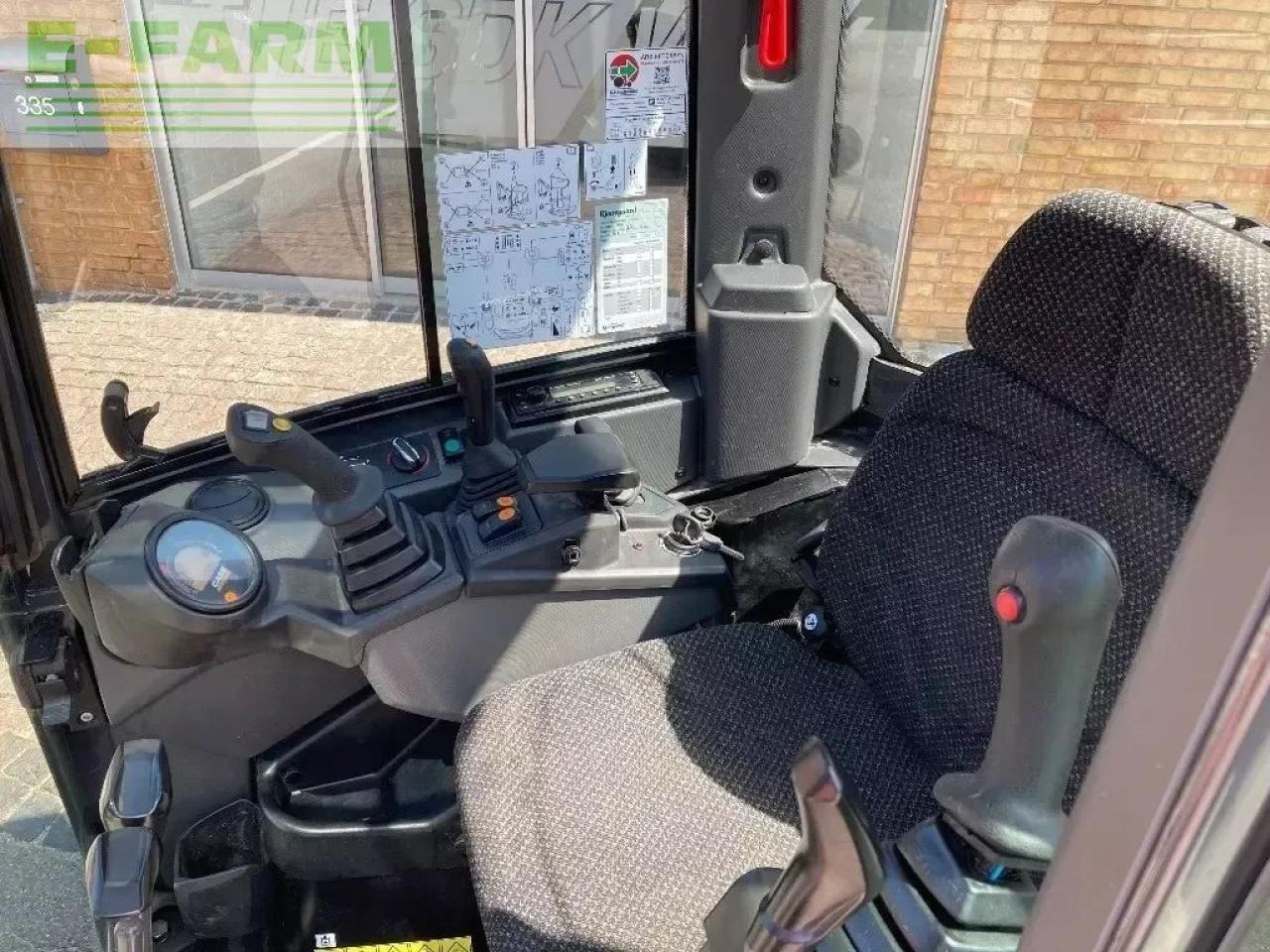 Case-IH cx 19 d - Мини багер: снимка 5 Case-IH cx 19 d - Мини багер: снимка 5