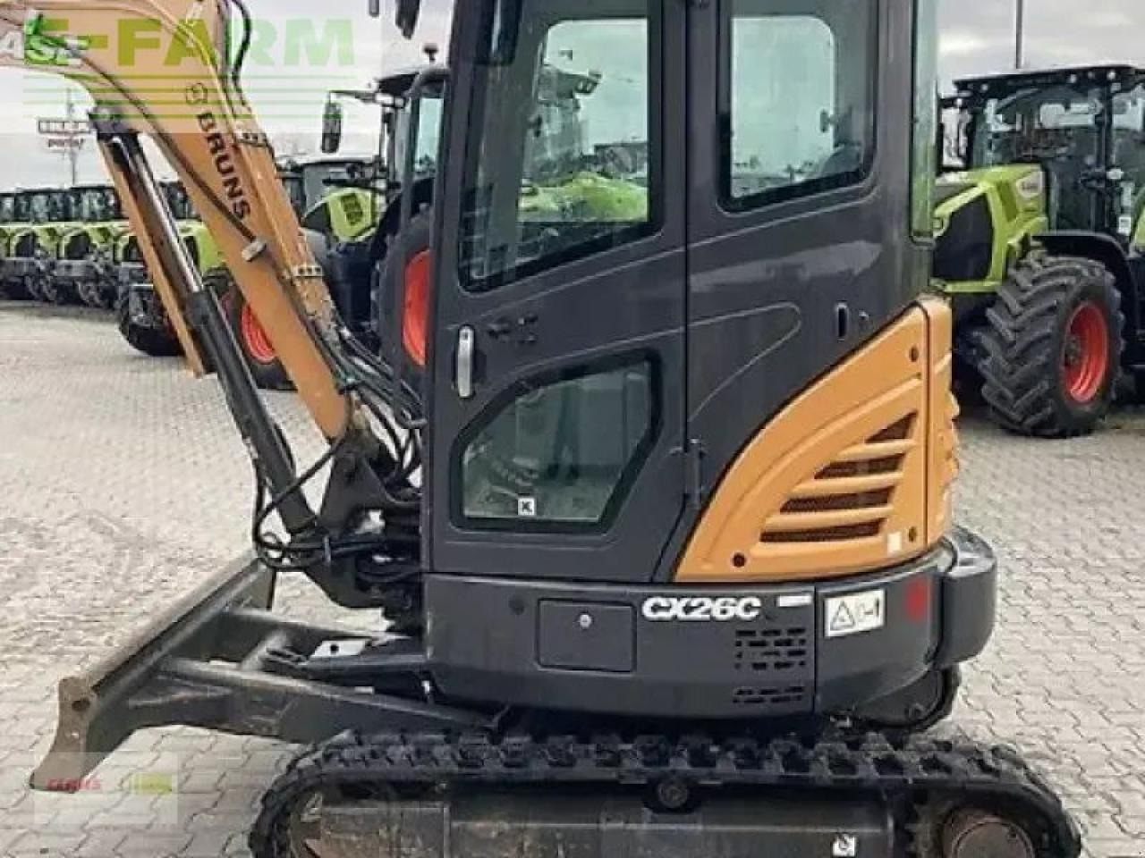 Case-IH cx 26c - Мини багер: снимка 2 Case-IH cx 26c - Мини багер: снимка 2