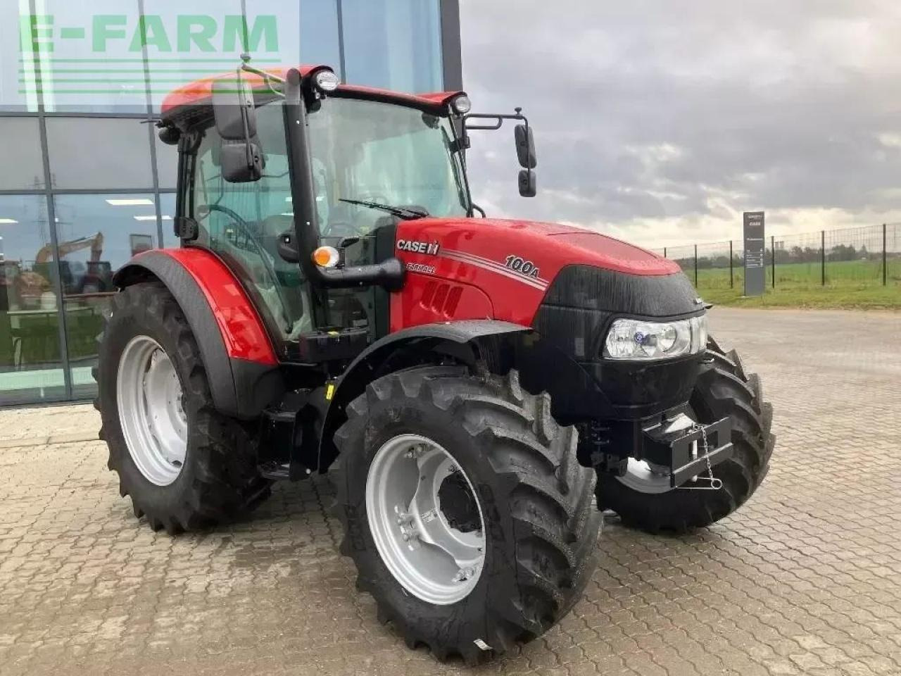 Case-IH farmall 100a - Трактор: снимка 2 Case-IH farmall 100a - Трактор: снимка 2