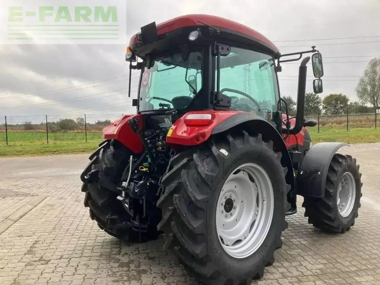 Case-IH farmall 100a - Трактор: снимка 3 Case-IH farmall 100a - Трактор: снимка 3